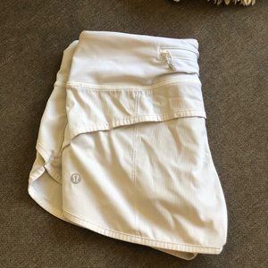Lululemon 2.5 shorts